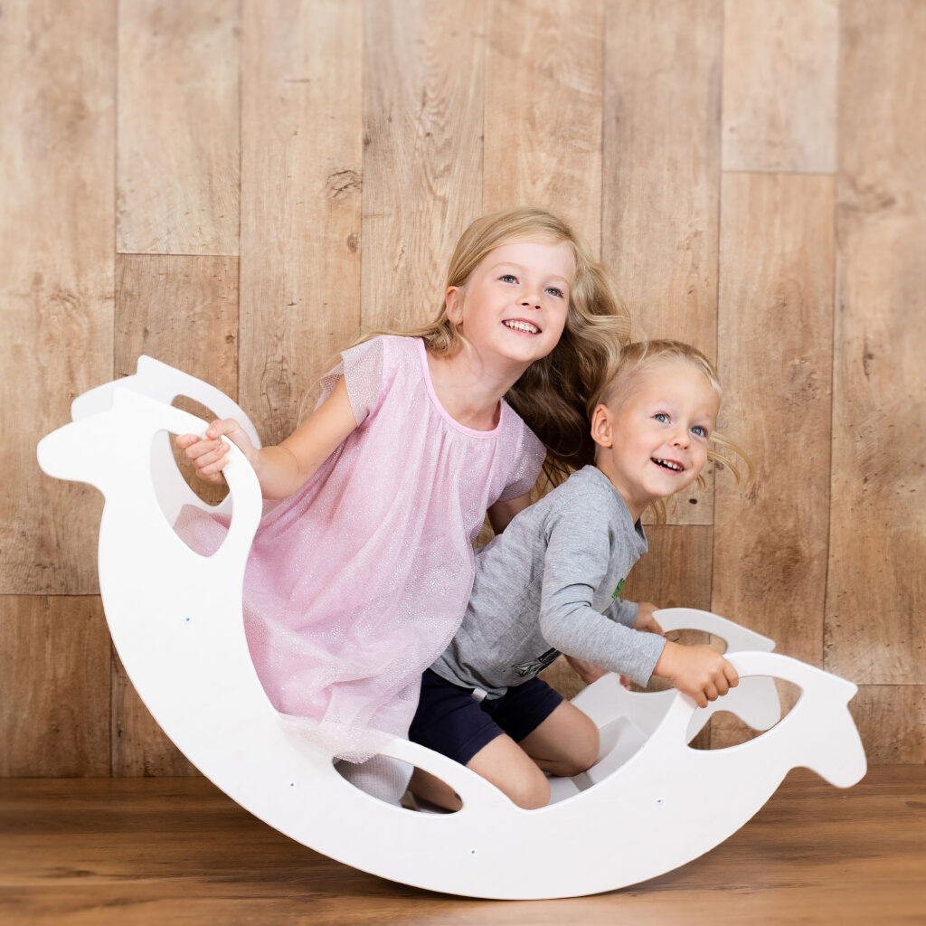 White Wooden Horse Rocker - Schaukelpferd weiss naturholz für Babys